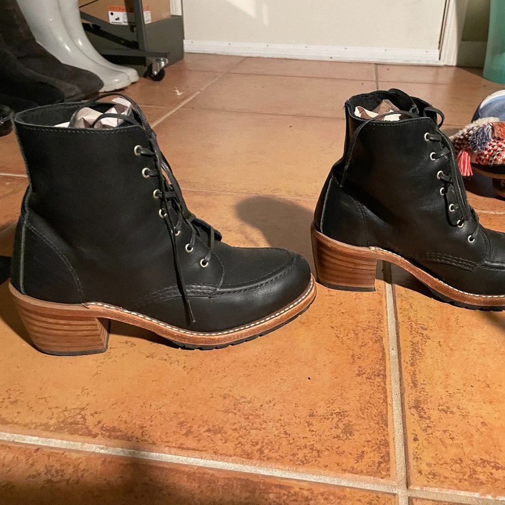 Red Wing Clara Boot